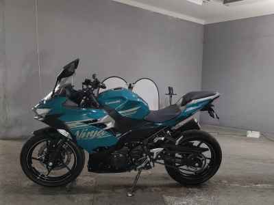 Kawasaki Ninja 400 2021