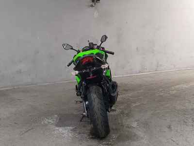 Kawasaki Ninja ZX-6R 2013