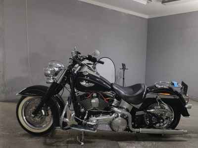Harley-Davidson Deluxe FLSTN1580 2014
