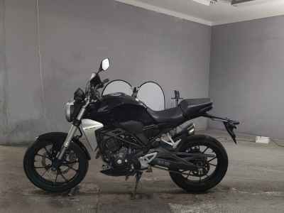 Honda CB250R 2018