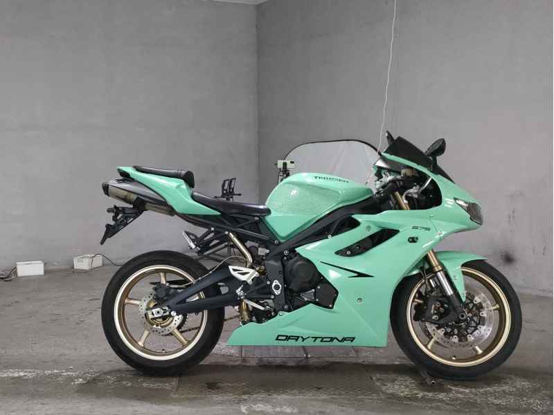 Triumph Daytona 675 2012