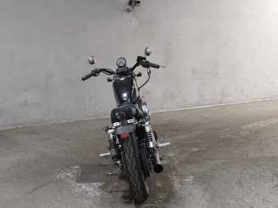 Harley-Davidson XL883 Deluxe 2021