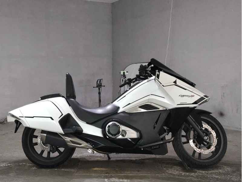 Honda NM4 Vultus 2016