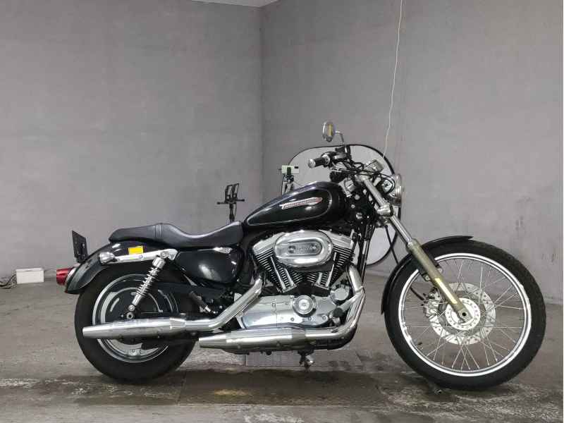 Harley-Davidson Sportster Custom XL1200C 2010