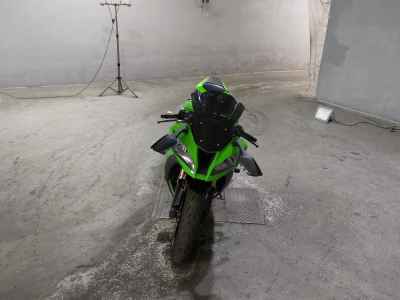 Kawasaki Ninja ZX-10R 2011