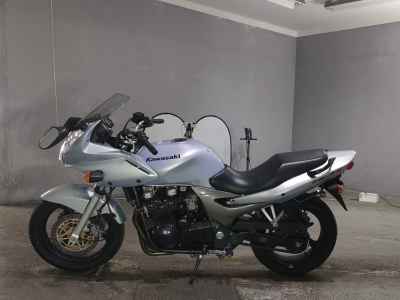 Kawasaki ZR-7S 2006