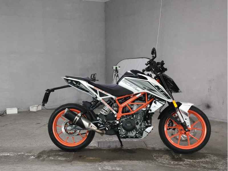 KTM 390 Duke 2022
