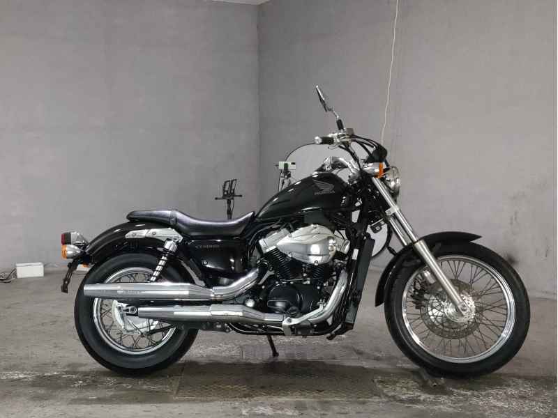 Honda VT400S 2013