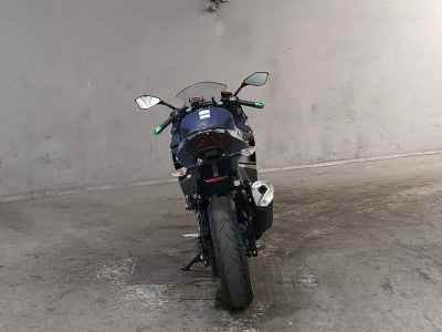 Kawasaki Ninja 400 2022