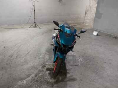 Yamaha YZF-R25 2021