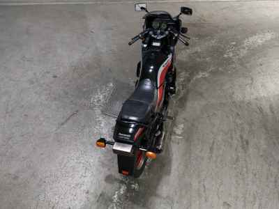 Kawasaki GPZ750 2025