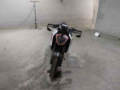 KTM 1290 Super Duke R 2018