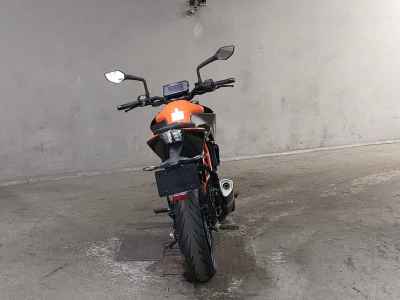 KTM 390 Duke 2025