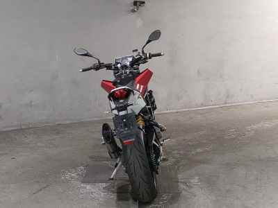 Husqvarna ﾇｰﾀﾞ900R 2013