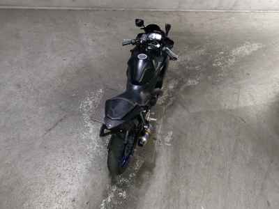 Yamaha YZF-R25