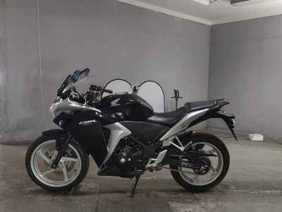 Honda CBR250R 2011