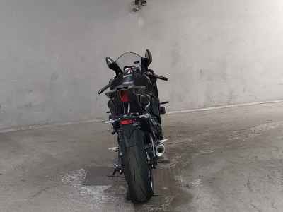 Yamaha YZF-R7 2023