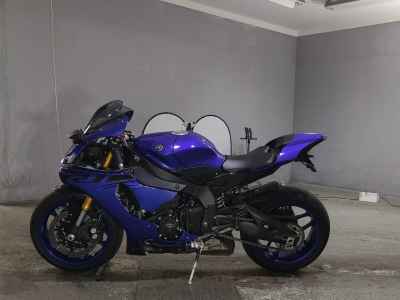 Yamaha YZF-R1 2018