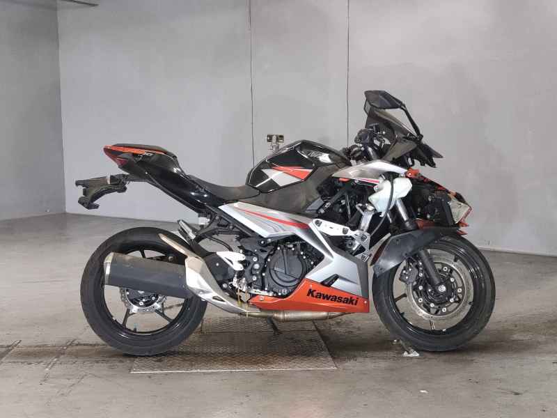 Kawasaki Ninja 400 2018