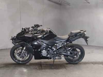 Suzuki GSX-S1000GT 2023