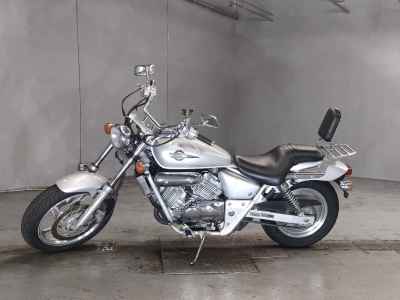 Honda Magna 250