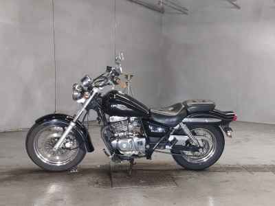 Suzuki GZ250