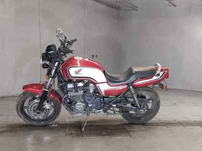 Honda CB750 Training 2018