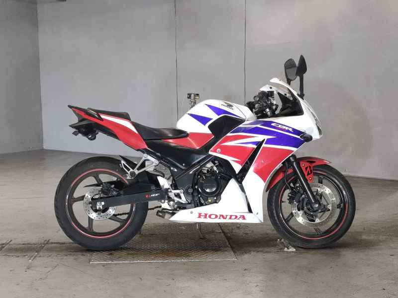 Honda CBR250R 2015