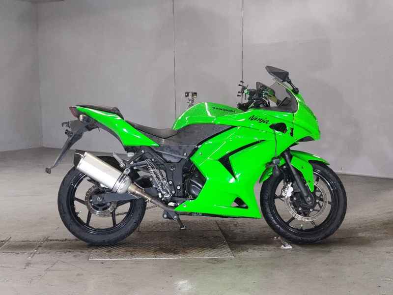 Kawasaki Ninja 250R 2011