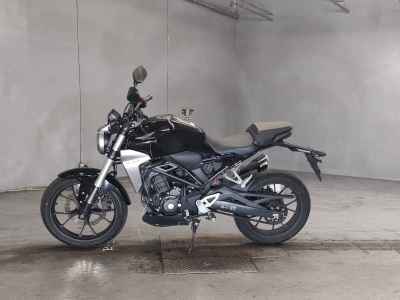 Honda CB250R 2018