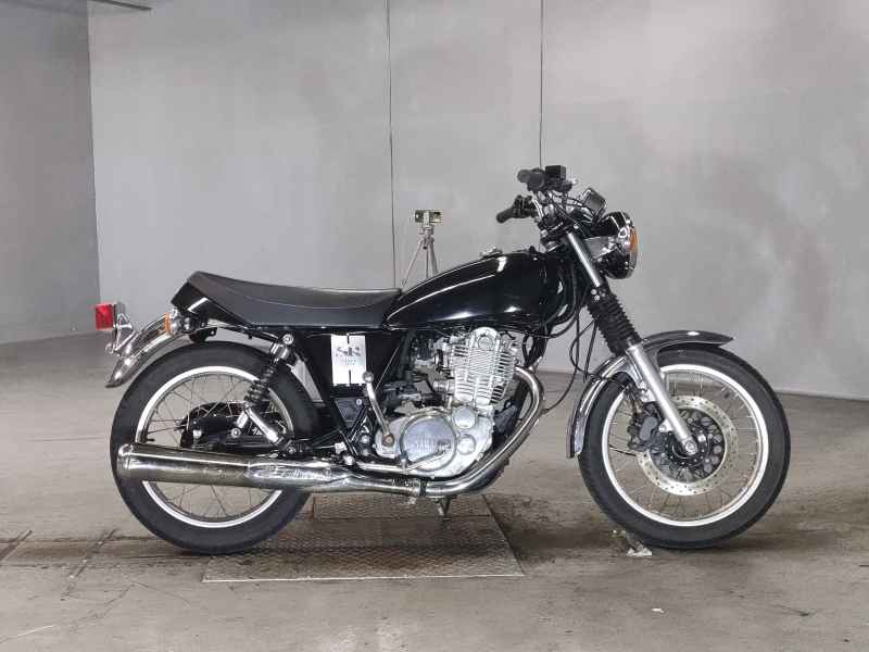 Yamaha SR400 2019