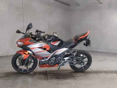 Kawasaki Ninja 400 2018