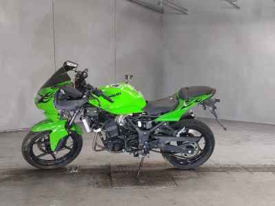 Kawasaki Ninja 250R 2012
