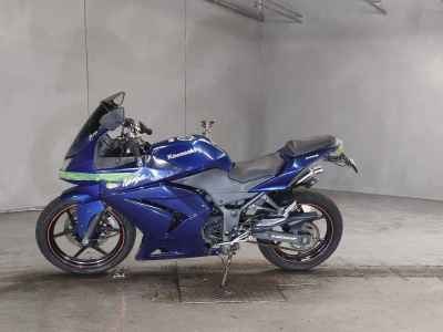 Kawasaki Ninja 250R 2011