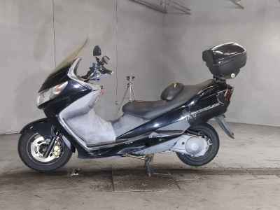 Suzuki Skywave 250S