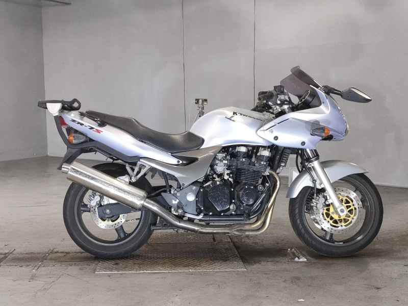 Kawasaki ZR-7 2005