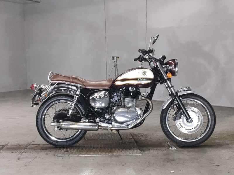 Kawasaki Estrella 2016
