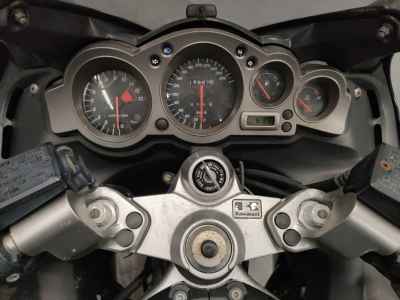 Kawasaki ZZR1200 2005
