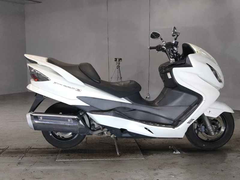Suzuki Skywave 250S
