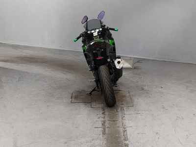 Kawasaki Ninja 400 2022