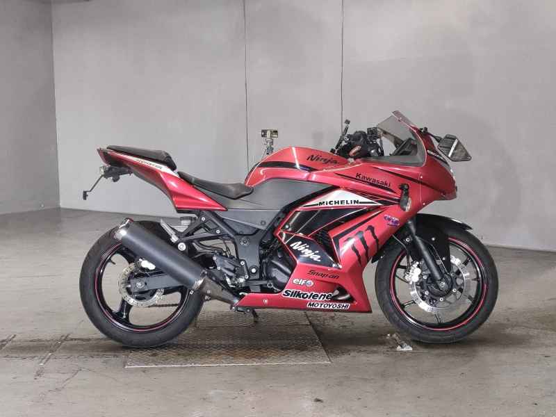 Kawasaki Ninja 250R 2011