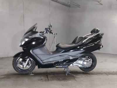 Suzuki Skywave 250S