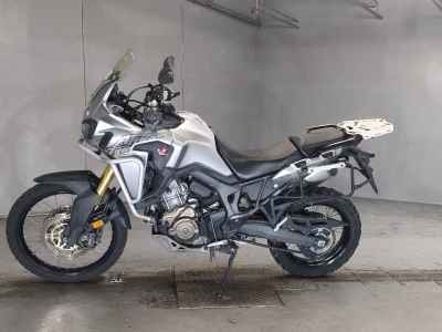 Honda CRF1000L Africa Twin 2016