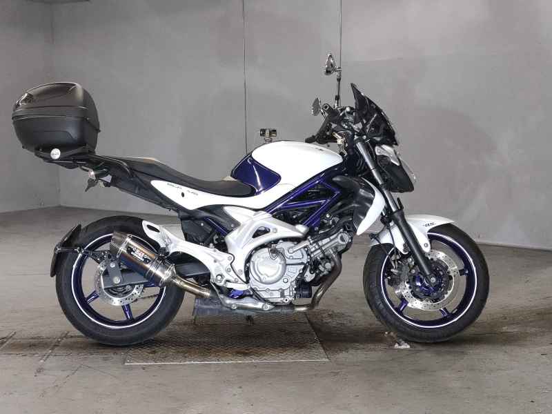 Suzuki Gladius SFV400 2012