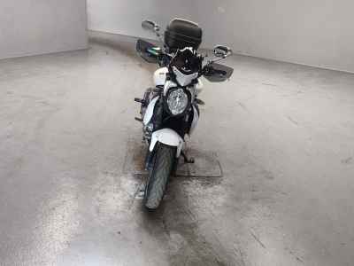 Suzuki Gladius SFV400 2012