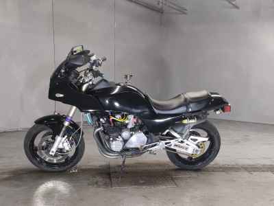 Kawasaki GPZ400F