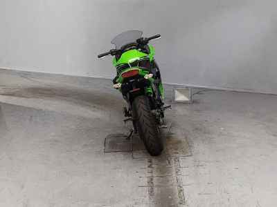 Kawasaki Ninja 400R 2012