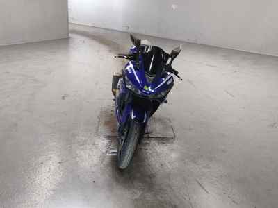 Yamaha YZF-R25 2017
