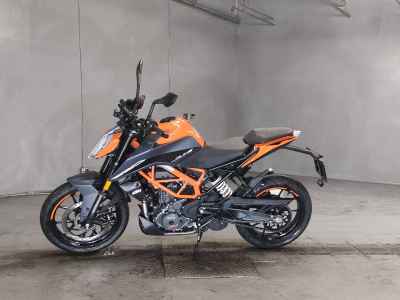 KTM 390 Duke 2025