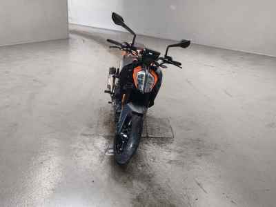 KTM 390 Duke 2025